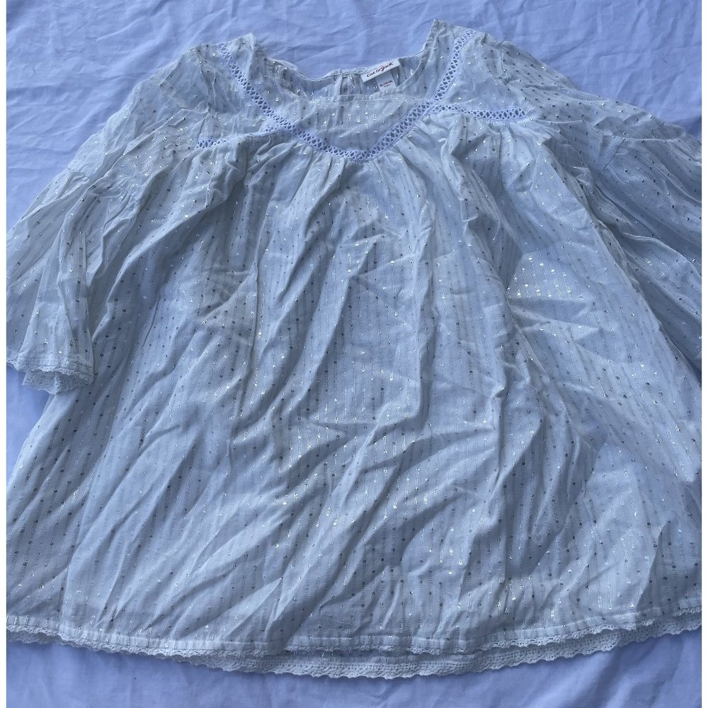 Off White Flowing Shirt w/ Silver Girls XL